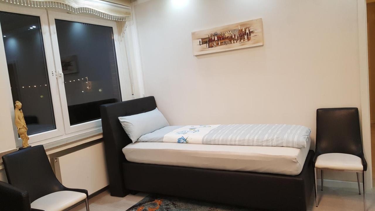 Appartement In Naehe Messe Flughafen